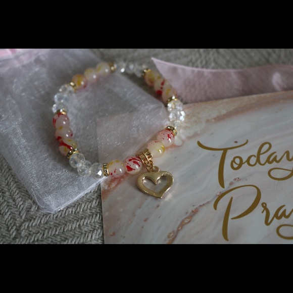 Prayer Bracelet & Card ❤️❤️ - Picture 2 of 3